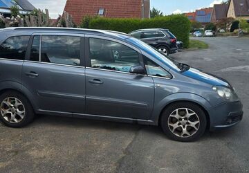 Opel Zafira 374.000 km 1.200 &euro; Obernkirchen 31683