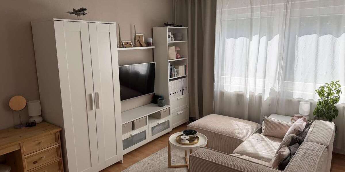 Etagenwohnung Lübeck Sankt Jürgen - 1 Zimmer, 32 m&sup2;, 485&euro; | Angebot:27385273
