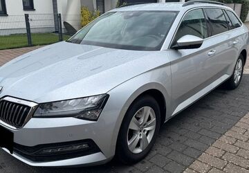 Skoda Superb 134.000 km 19.300 &euro; Karlsruhe 76189