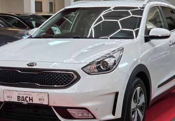 Kia Niro 135.452 km 11.499 &euro; Remshalden 73630