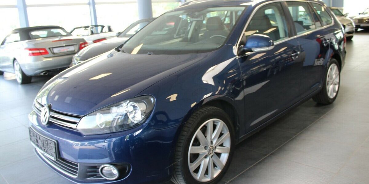 VW Golf Variant Golf 2.0 TDI DPF DSG Highline 103.458 km 9.980 &euro; Euskirchen 53881