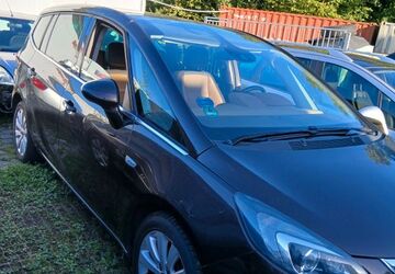 Opel Zafira Tourer 149.550 km 9.800 &euro; Leipzig 04347