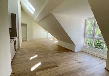 Wohnung Berlin Pankow - 4 Zimmer, 81 m&sup2;, 2.073&euro; | Angebot:27396507