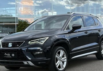 Seat Ateca FR KAMERA/NAVI/CARPLAY/KEYLESS/SHZ/AHK/DSG 113.916 km 16.900 &euro; Villingen-Schwenningen 78054