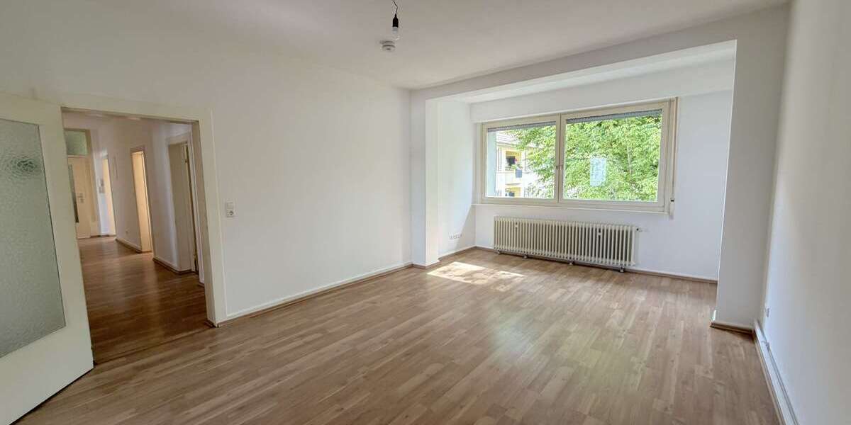 Etagenwohnung Friedberg - 5 Zimmer, 126 m&sup2;, 1.148&euro; | Angebot:27333664
