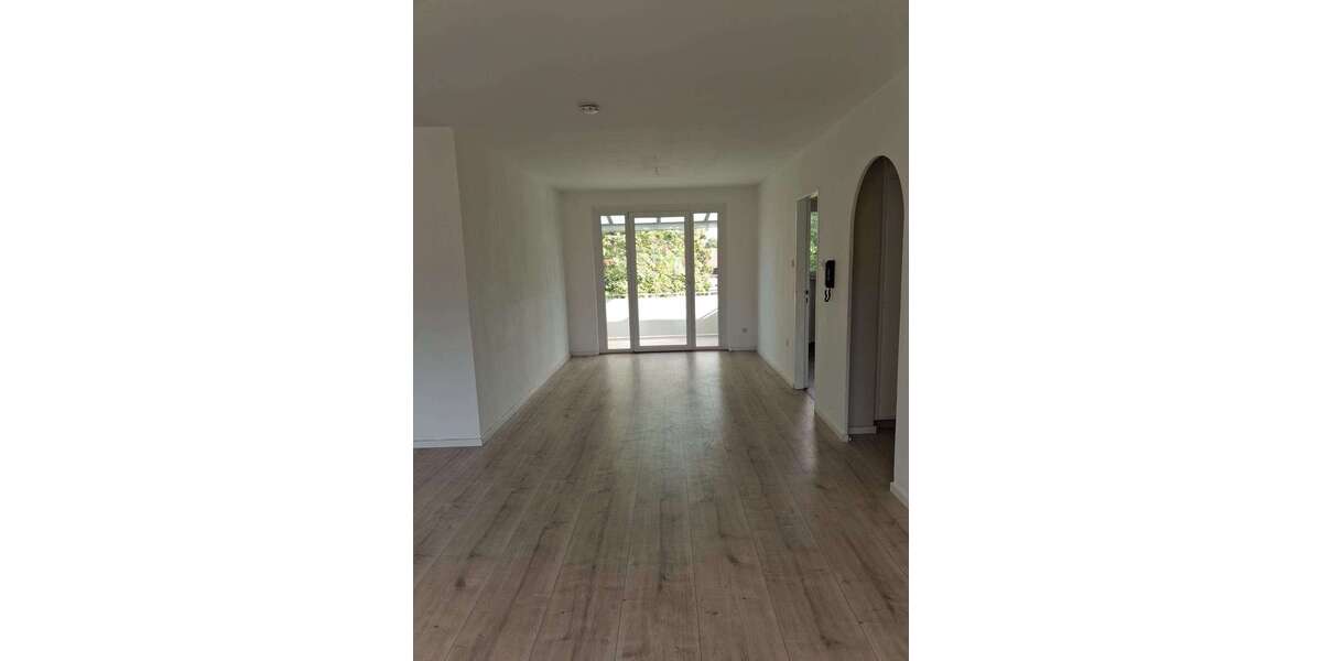 Etagenwohnung Feldkirchen-Mitterharthausen Mitterharthausen - 5 Zimmer, 114 m&sup2;, 820&euro; | Angebot:27316334