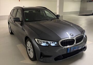 BMW 320 102.000 km 21.500 &euro; Essen 45128