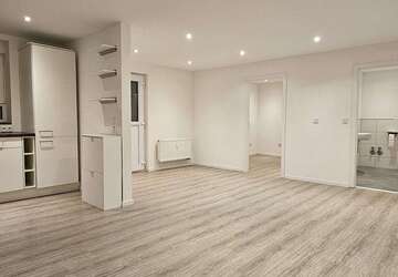 Wohnung Tauberbischofsheim - 4 Zimmer, 95 m&sup2;, 900&euro; | Angebot:27385550