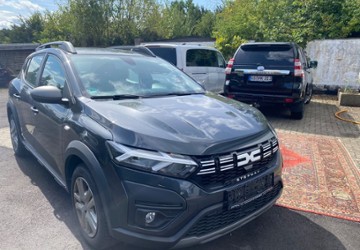 Dacia Sandero 99.000 km 14.990 &euro; Goslar 38644