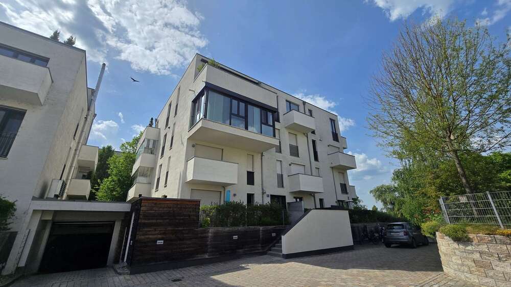 Etagenwohnung Regensburg Weichs - 3 Zimmer, 97 m&sup2;, 1.500&euro; | Angebot:27411244