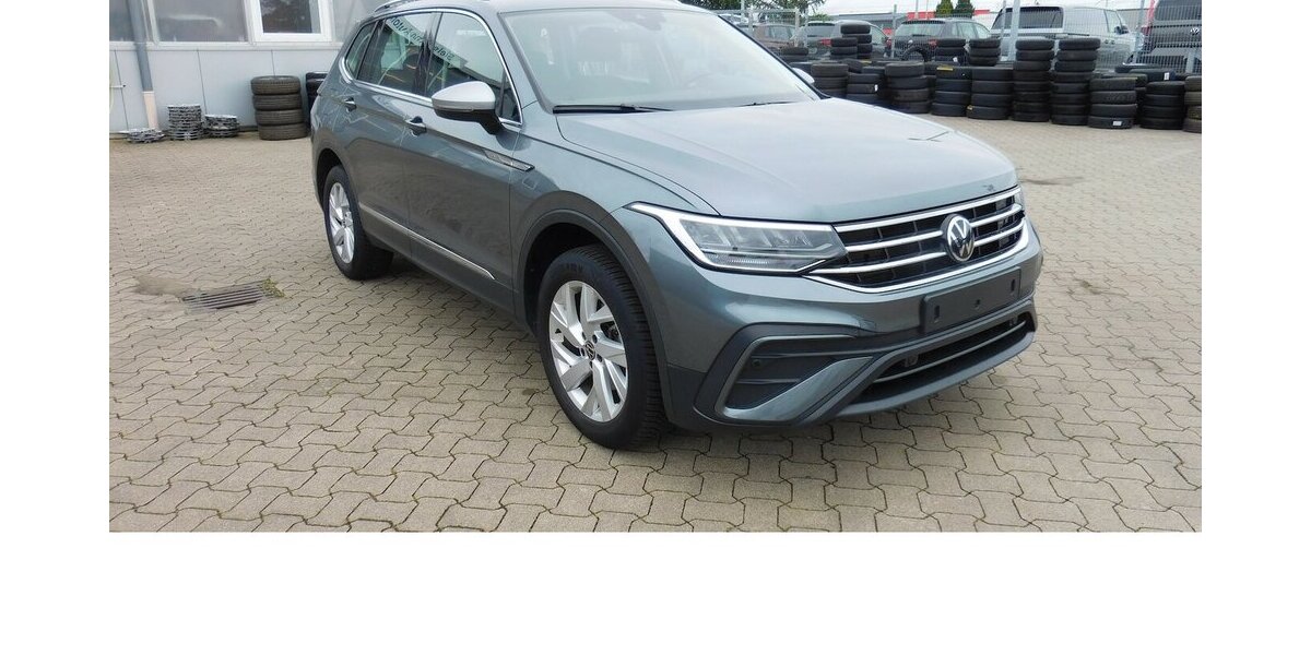 VW Tiguan Allspace 1.5 TSI Life 7 Sitze Navi DSG 33.100 km 28.390 &euro; Vordorf 38533