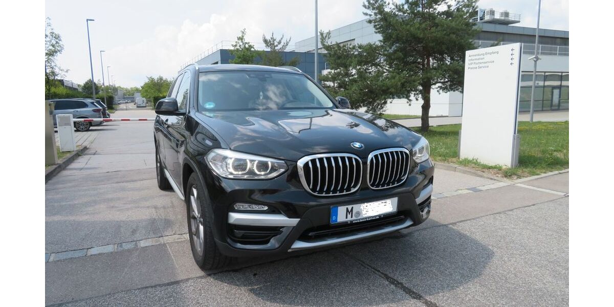 BMW X3 134.700 km 25.100 &euro; Garching 85748