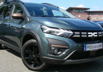 Dacia Jogger 1.6 SCE Hybrid Extreme LED AHK Tempomat Tot 34.412 km 22.980 &euro; Falkensee 14612