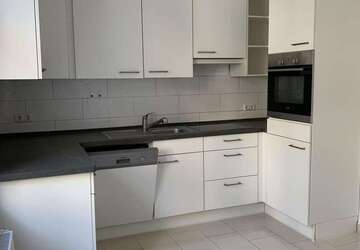 Wohnung Gießen - 5 Zimmer, 140 m&sup2;, 1.820&euro; | Angebot:27336606
