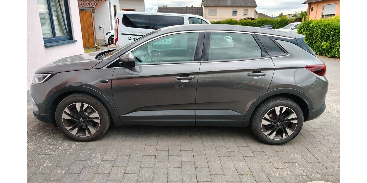 Opel Grandland (X) 107.500 km 14.200 &euro; Wittlich 54516