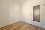 Dachgeschoßwohnung Aue-Bad Schlema Bad Schlema - 4 Zimmer, 70 m&sup2;, 420&euro; | Angebot:26478467
