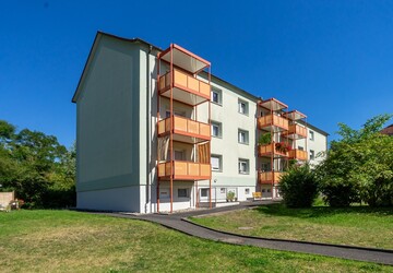 Zentral gelegene Altbauwohnung im Grünen - Wohnung Suhl | Angebot:27280523