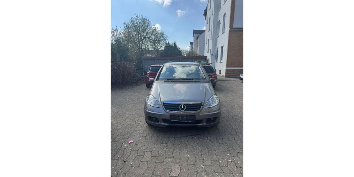 Mercedes-Benz A 160 252.000 km 999 &euro; Braunschweig 38100