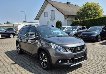 Peugeot 2008 Allure, Klima, Navi, Pano, Carplay,Leder, Sit 70.550 km 9.590 &euro; Rodgau 63110