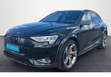 Audi e-tron 46.810 km 42.940 &euro; Blankenburg 38889