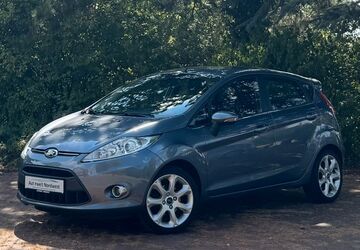 Ford Fiesta 127.633 km 4.299 &euro; Jülich 52428