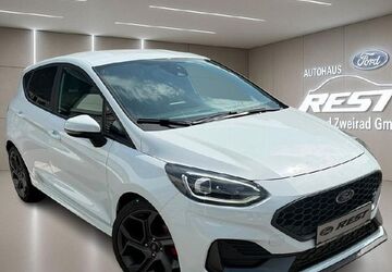 Ford Fiesta 63.055 km 21.450 &euro; Achern 77855