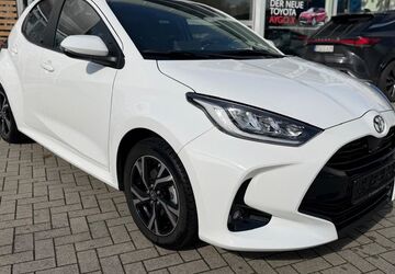 Toyota Yaris 3.870 km 22.222 &euro; Steinfurt-Borghorst 48565