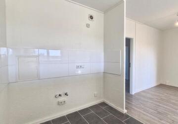 Wohnung Chemnitz Markersdorf - 4 Zimmer, 69 m&sup2;, 317&euro; | Angebot:26507589