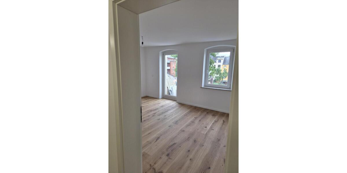 Zimmer 2 mit Balkon