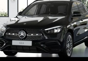 Mercedes-Benz GLA 200 9.900 km 39.150 &euro; Berlin 10587