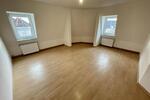 Ihr neues Zuhause wartet: 4-Raum-Wohnung mit Komfort-Badezimmer und großzügigem Wohnambiente! - Dachgeschoßwohnung Gera Alt-Bieblach | Angebot:26876574