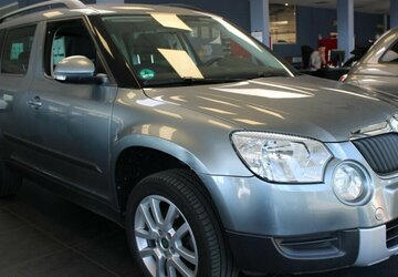 Skoda Yeti 2.0 TDI DSG 4x4 Ambition PLUS EDITION 52.528 km 13.980 &euro; Euskirchen 53881