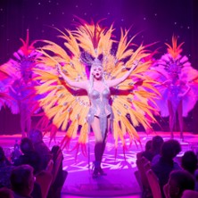 Stars & Glamour - Travestie Revue 08.11.2026 Carte Blanche Theater