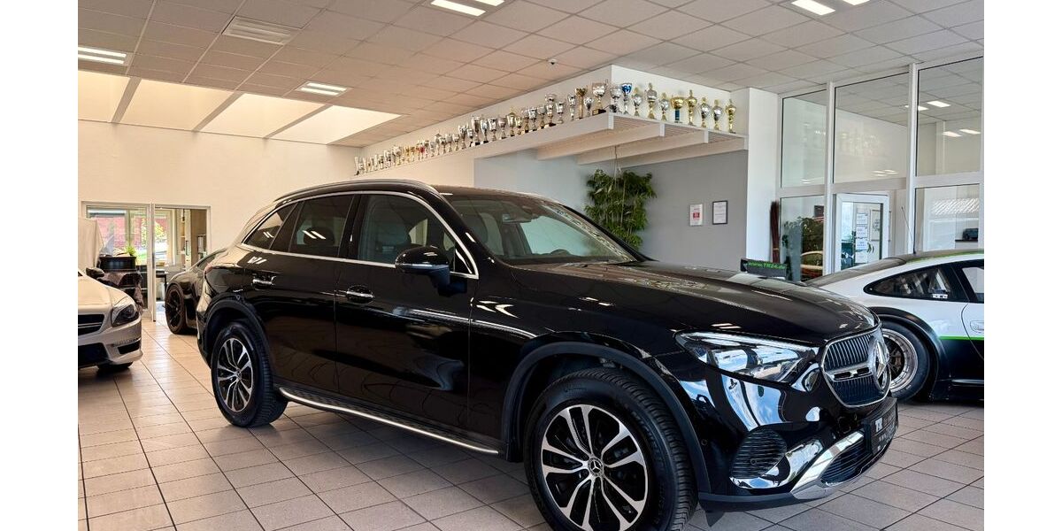 Mercedes-Benz GLC 220 48.596 km 48.850 &euro; Stuhr-Bremen 28816