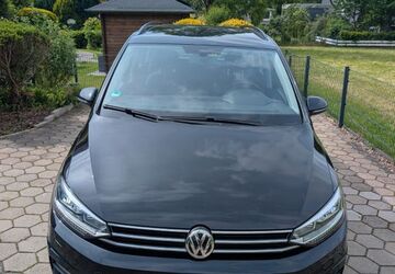 VW Touran 117.400 km 17.500 &euro; Porta Westfalica 32457