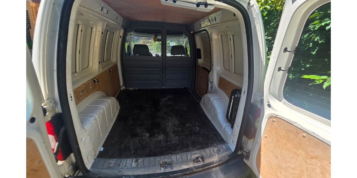 VW Caddy 150.150 km 3.800 &euro; Bad Salzdetfurth 31162