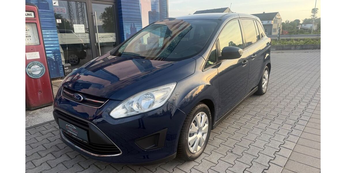 Ford Grand C-Max 108.609 km 5.899 &euro; Paderborn 33104
