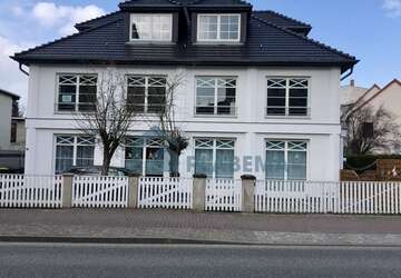 Wohnung Güstrow Schweriner Vorstadt - 5 Zimmer, 178 m&sup2;, 1.060&euro; | Angebot:27197423