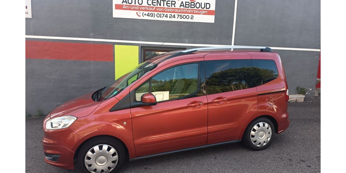 Ford Tourneo Courier 147.000 km 3.790 &euro; Villingen-Schwenningen 78054