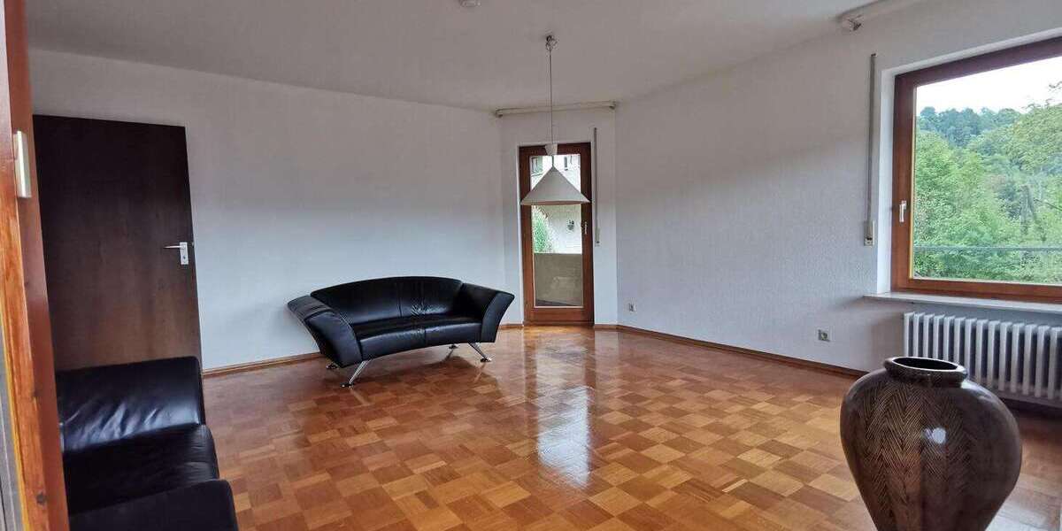 Etagenwohnung Horb - 5 Zimmer, 120 m&sup2;, 1.170&euro; | Angebot:27245452