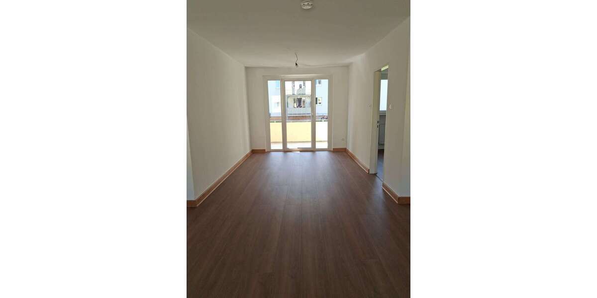 Etagenwohnung Feldkirchen-Mitterharthausen Mitterharthausen - 5 Zimmer, 114 m&sup2;, 820&euro; | Angebot:27316336