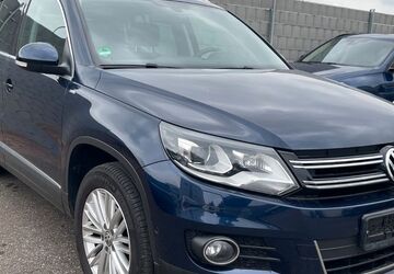 VW Tiguan 197.703 km 10.390 &euro; Schwieberdingen/bei Stuttgart 71701