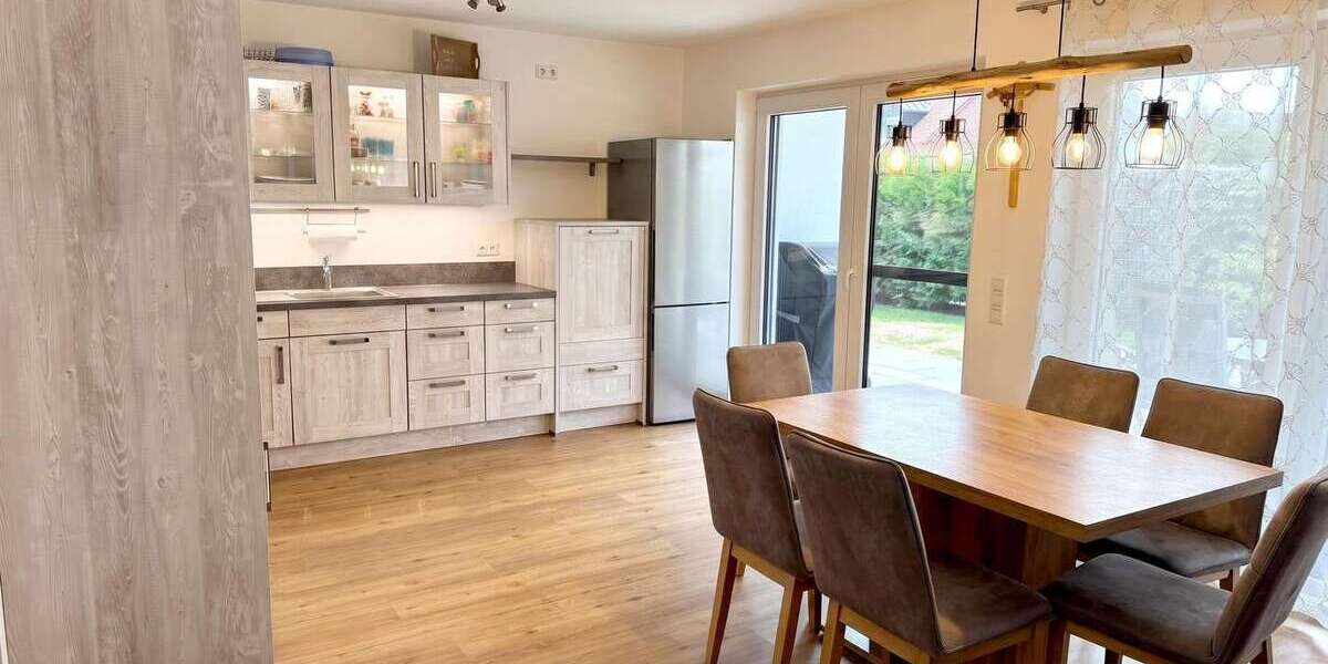 Etagenwohnung Germaringen - 5 Zimmer, 110 m&sup2;, 1.405&euro; | Angebot:27320376