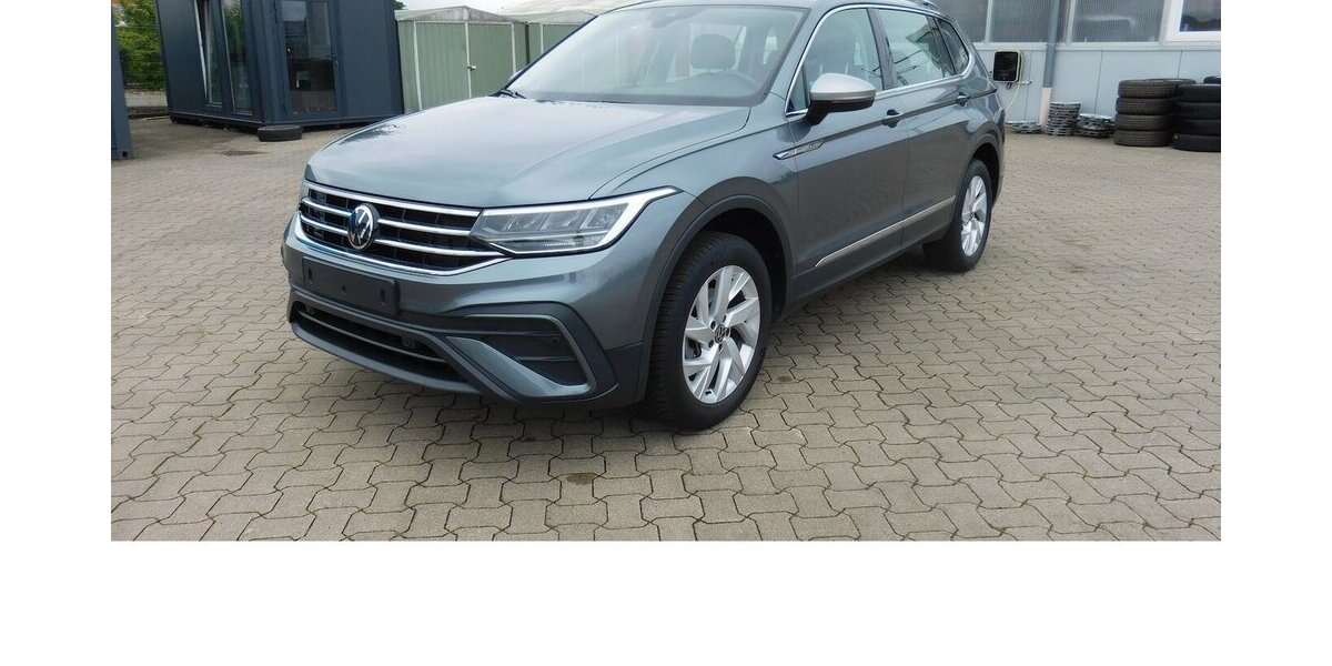 VW Tiguan Allspace 1.5 TSI Life 7 Sitze Navi DSG 33.100 km 28.390 &euro; Vordorf 38533