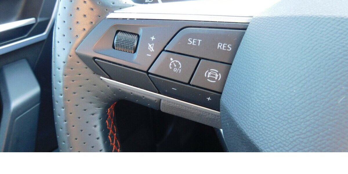 Seat Arona 1.0 FR-Line TSI BMT Navi Klima Alu 20.400 km 16.990 &euro; Vordorf 38533