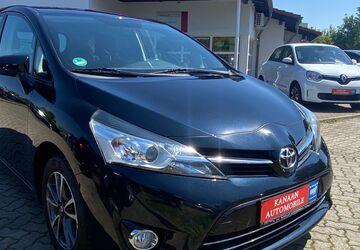 Toyota Verso 97.000 km 12.990 &euro; Goslar 38644