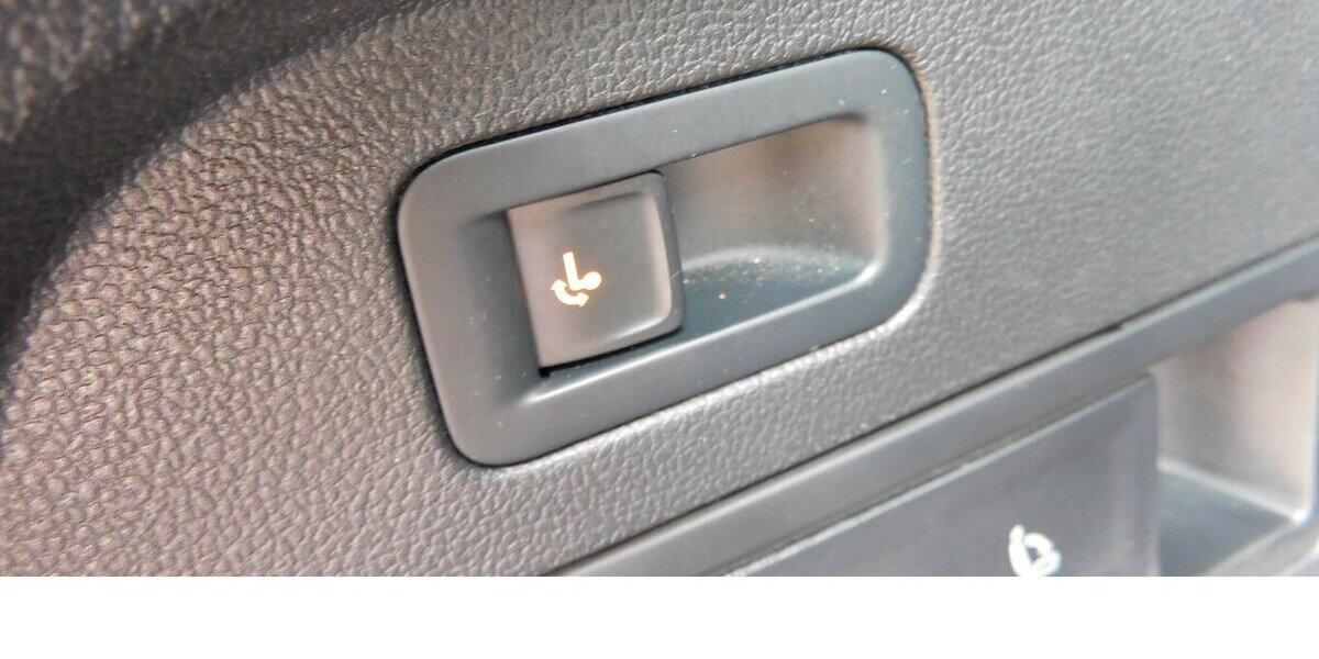 VW Tiguan Allspace 1.5 TSI Life 7 Sitze Navi DSG 30.500 km 28.990 &euro; Vordorf 38533