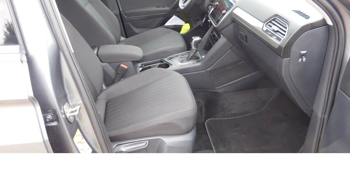 VW Tiguan Allspace 1.5 TSI Life 7 Sitze Navi DSG 30.500 km 28.990 &euro; Vordorf 38533