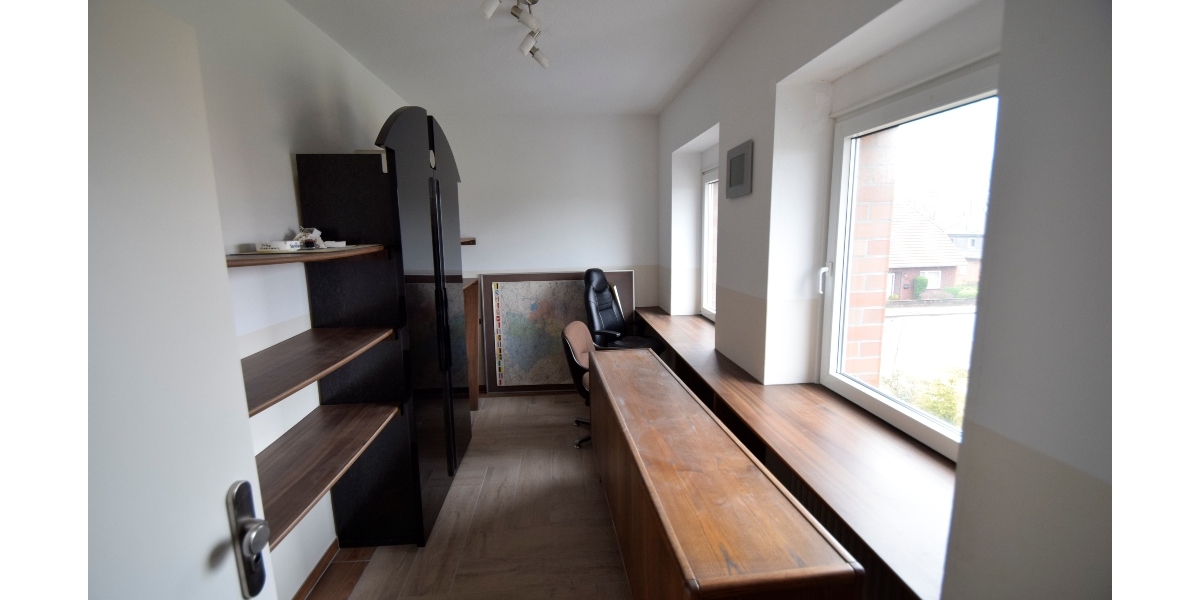 Büro, ggf. Schlafzimmer