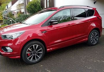 Ford Kuga 42.800 km 17.000 &euro; Kirkel 66459